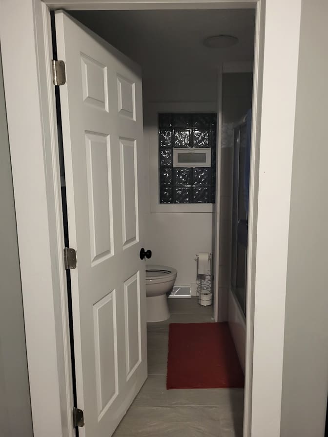 Connella's room