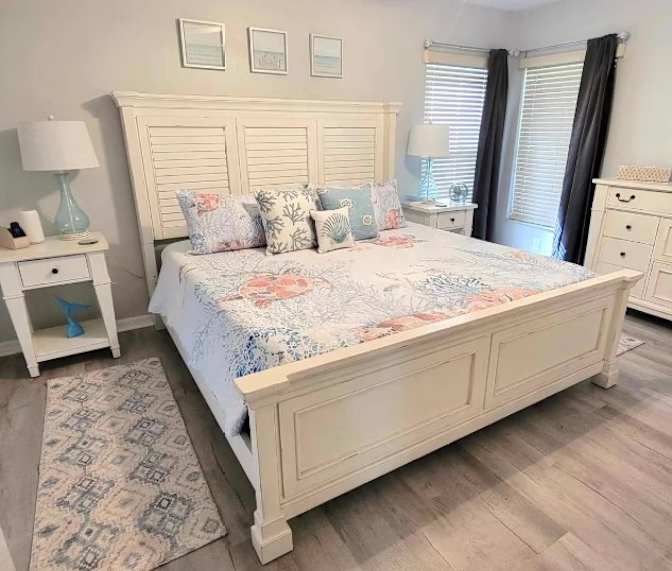 Flora's room