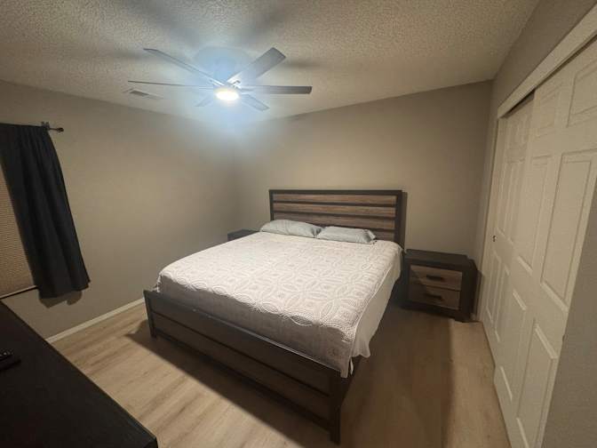 Mindy's room