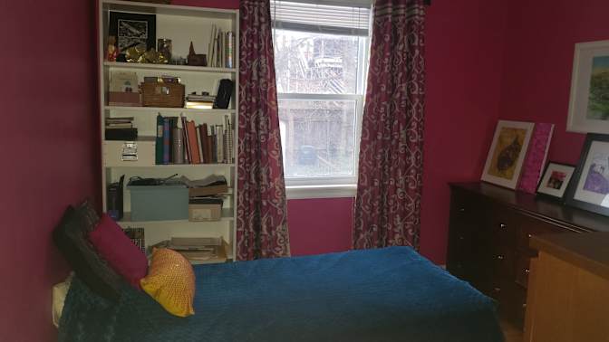 Hanna's room