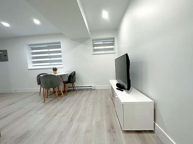 Shahram's room