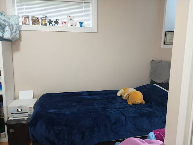 Debora's room