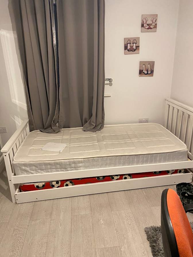 Ann  Boyd's room