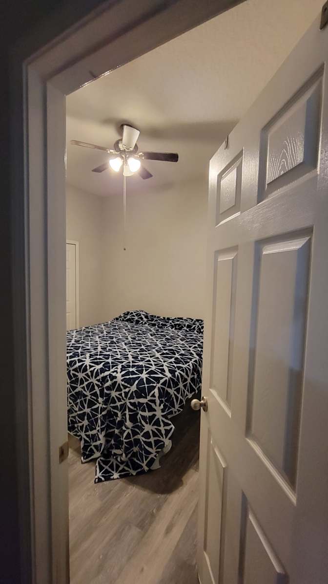 Andrew Russ's room
