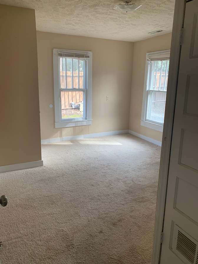 Alcove Rooms's room