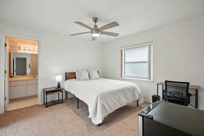 PadSplit's room