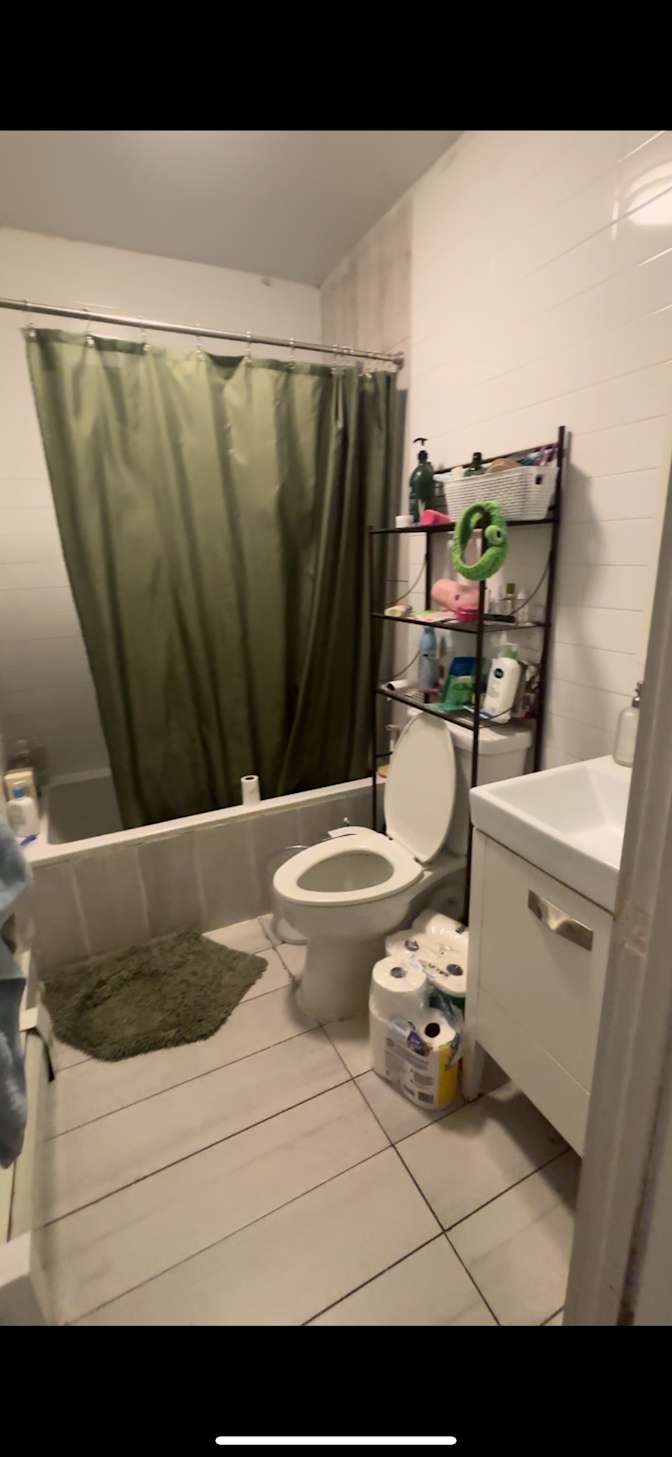 Ava's room