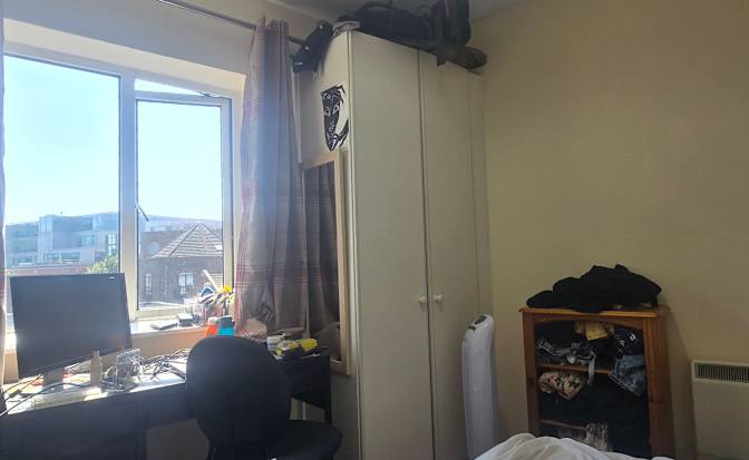 Maghnus's room