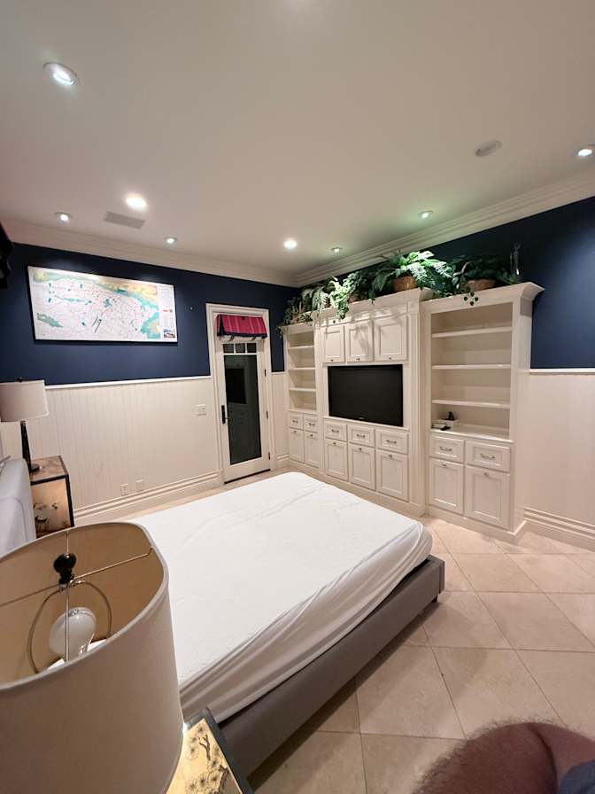 Sergio's room