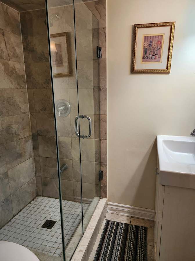 Edna Aderinboye's room