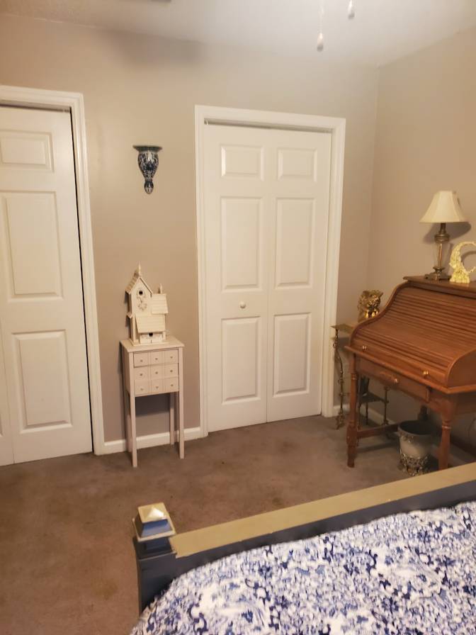 Laura Nowlin's room