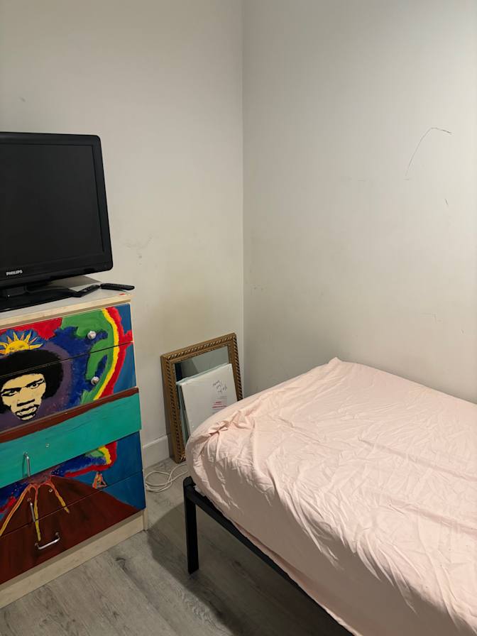Richard's room