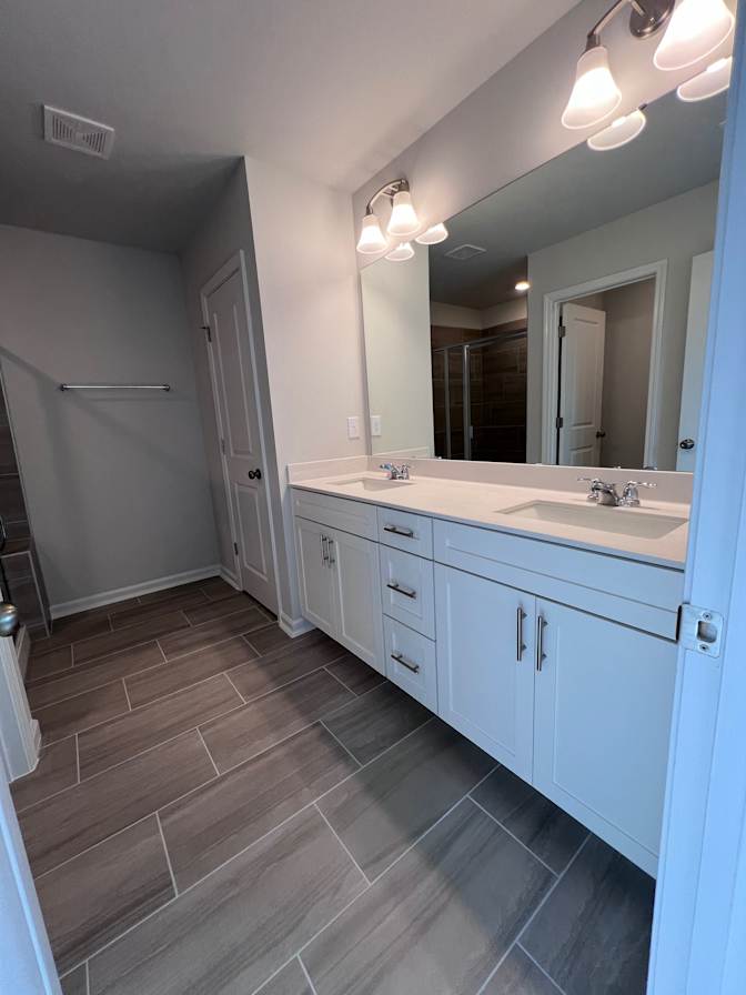 Alcove Rooms's room