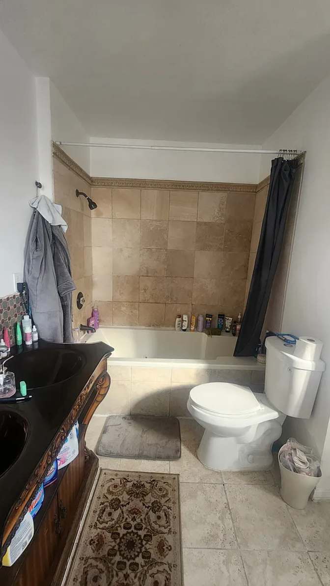 Student Housing's room