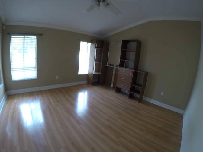 Fernando's room