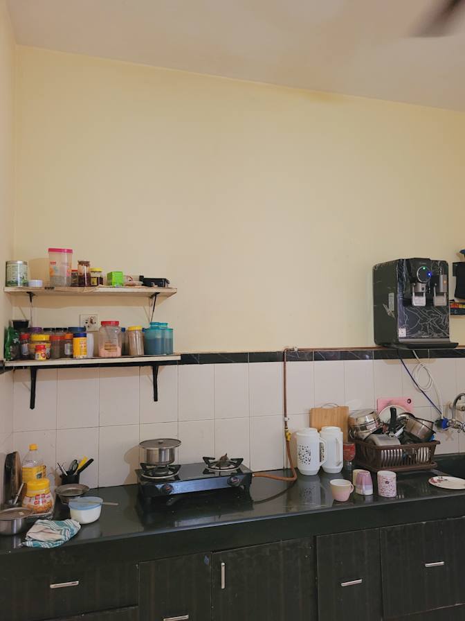Jasleen Batra's room