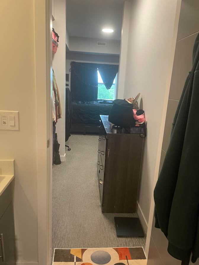 Merit's room