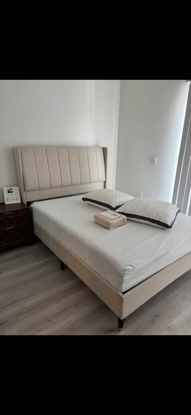 jasmine's room