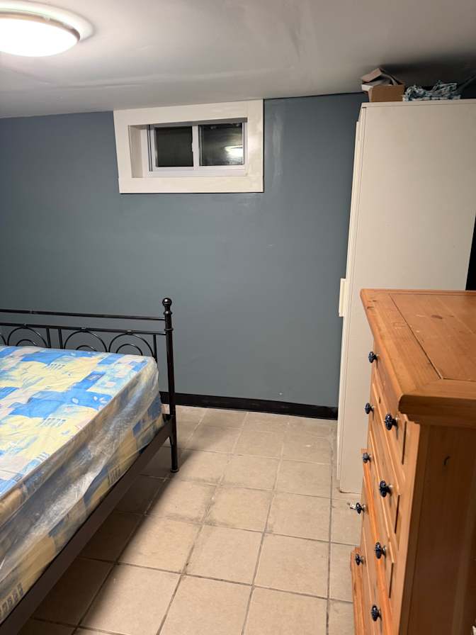 Keena White's room