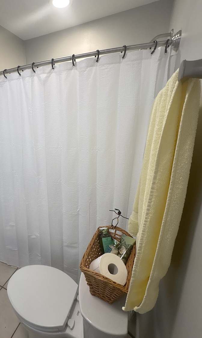 Lynn Lewis's room