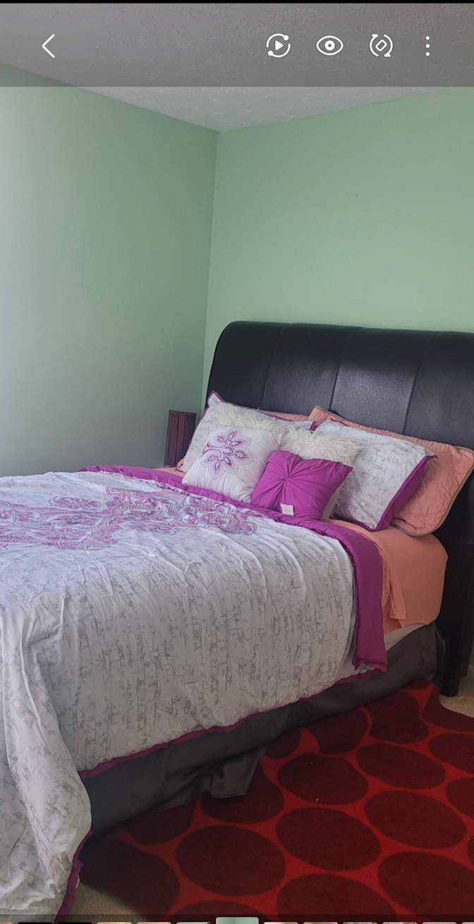 Kitty's room