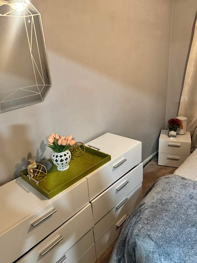 Lionel's room