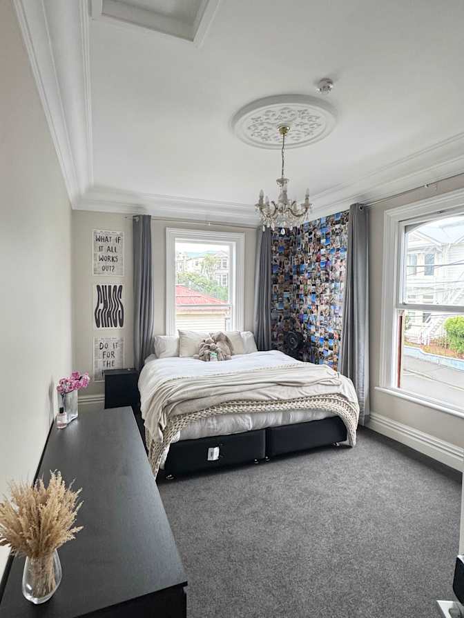 Summer Prince's room