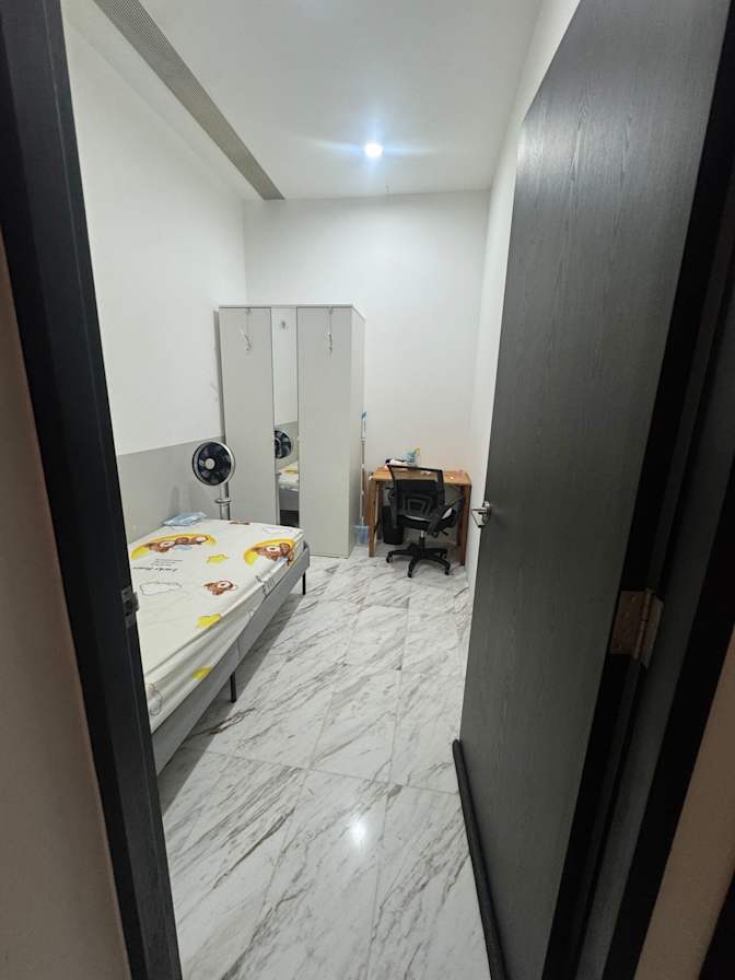 Fi's room