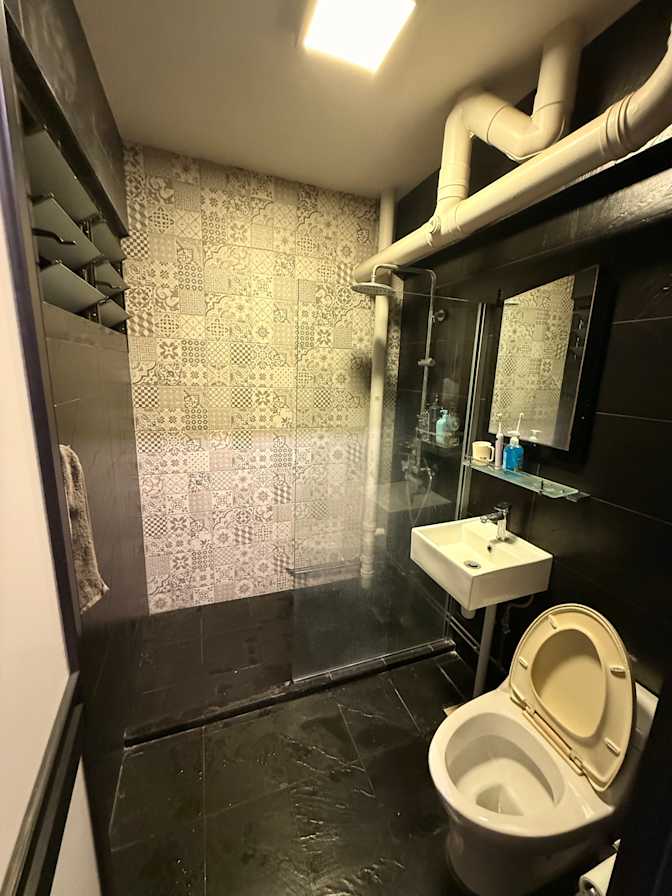 Yang's room