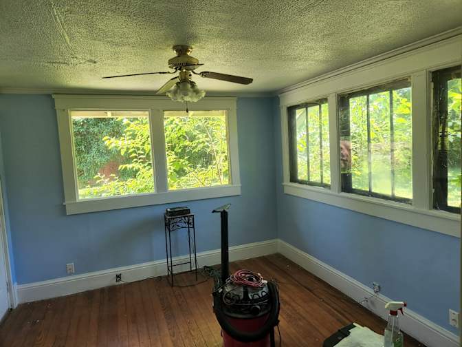 Andrea's room