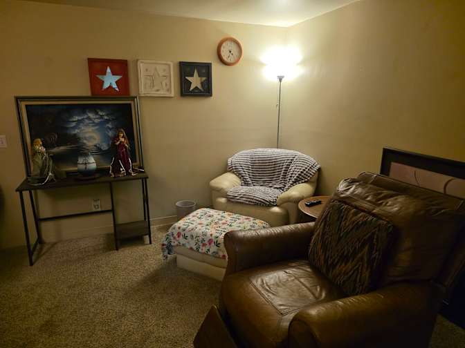 Cynthia May's room