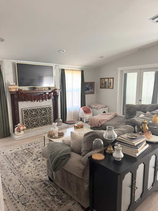 Amanda's room