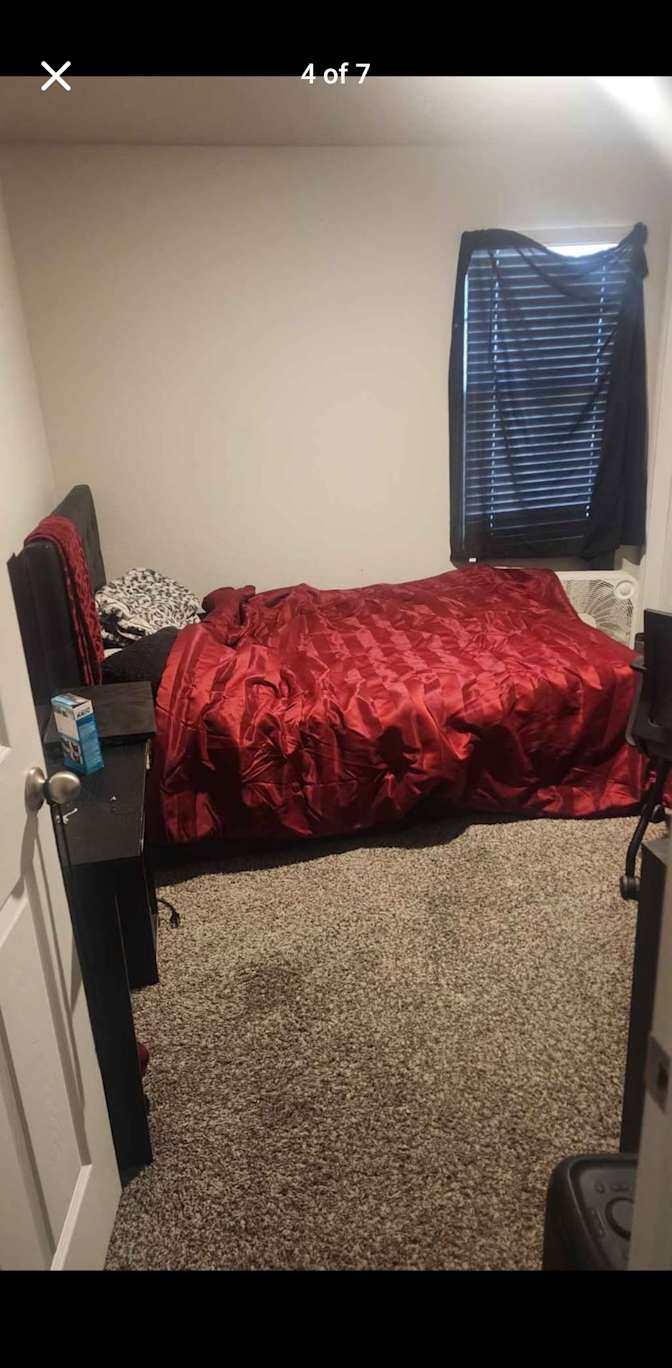 Cris Hudlin's room