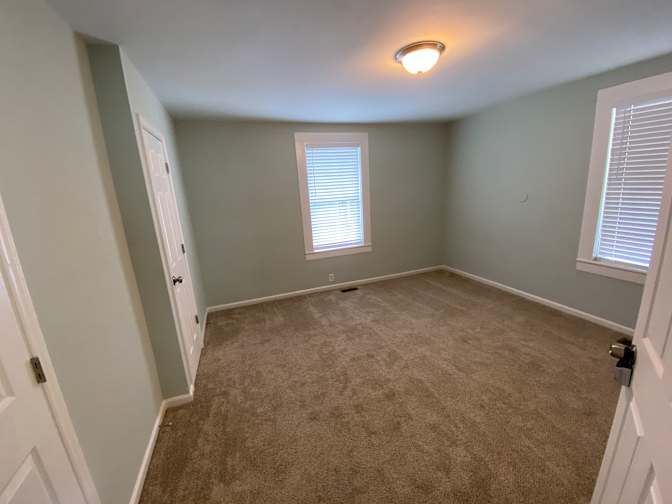Alcove Rooms's room