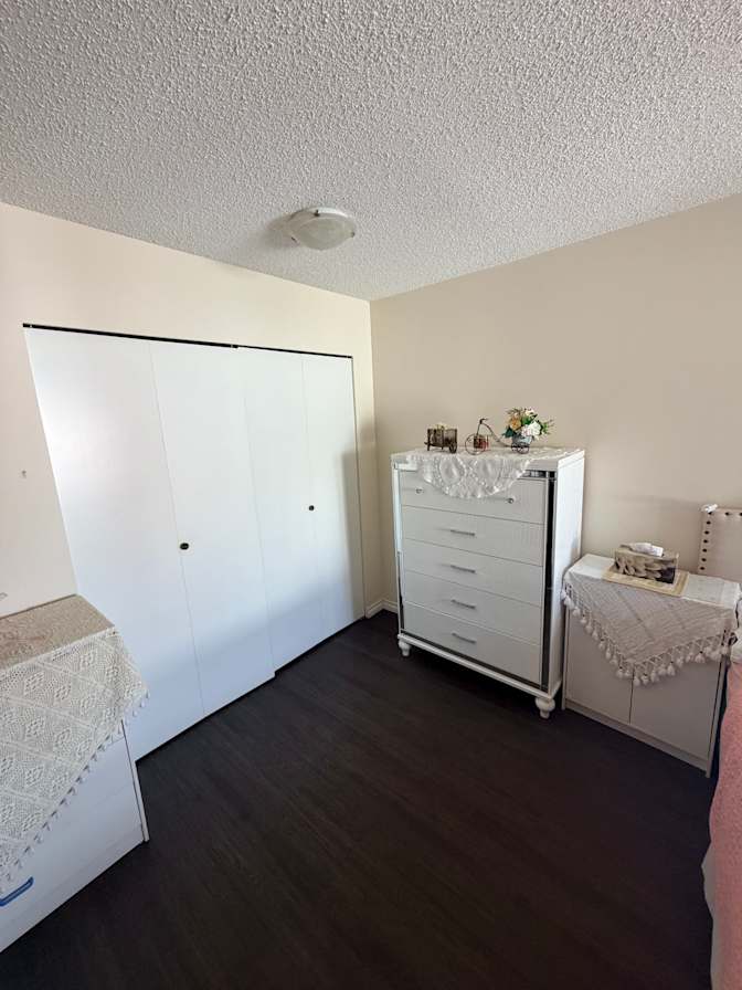 Carmen's room