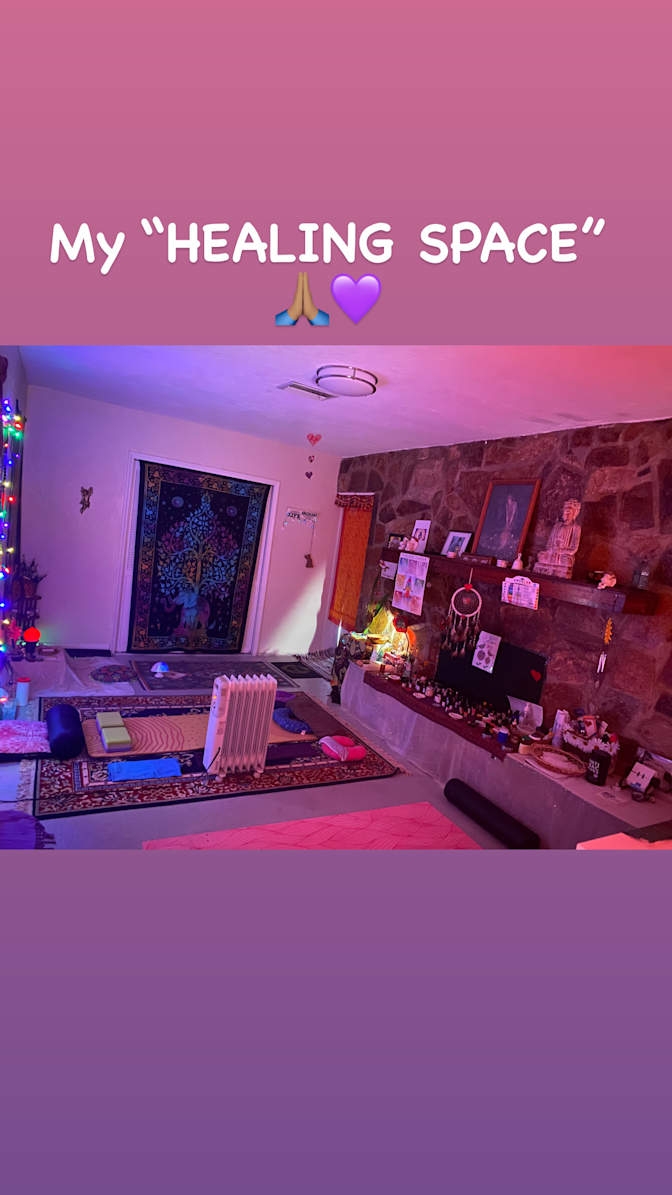 Mayara's room