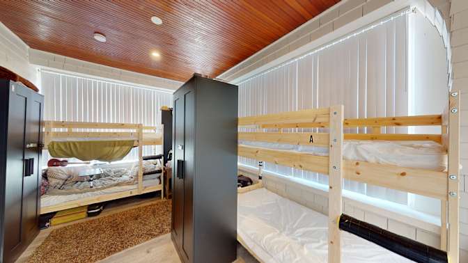 Geoffrey's room