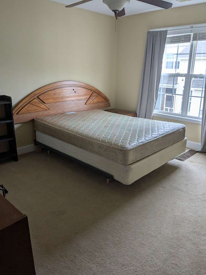 Caroline's room