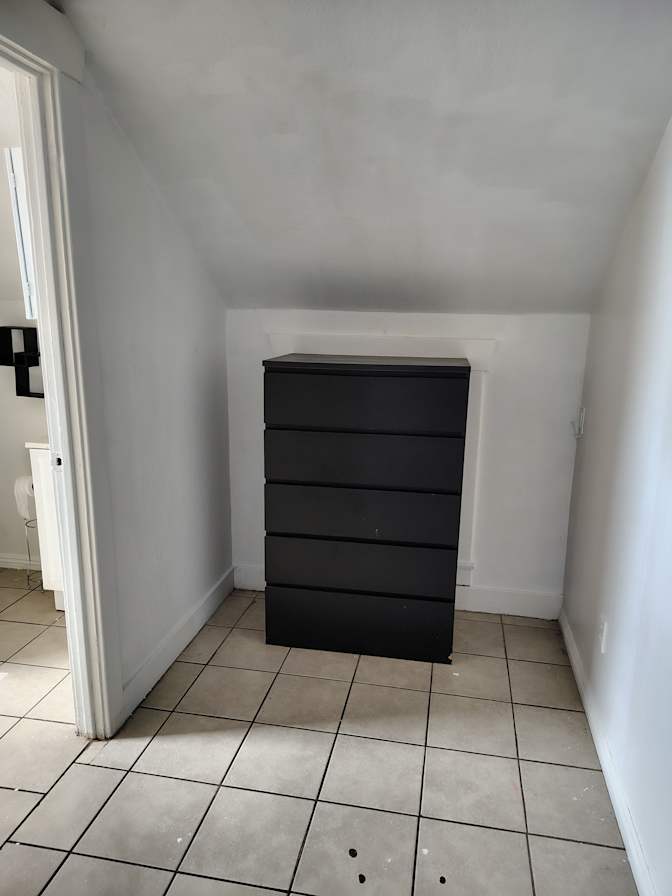 Veronica Cabrera's room