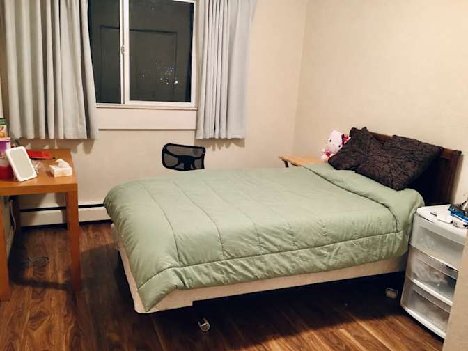 Darlene's room