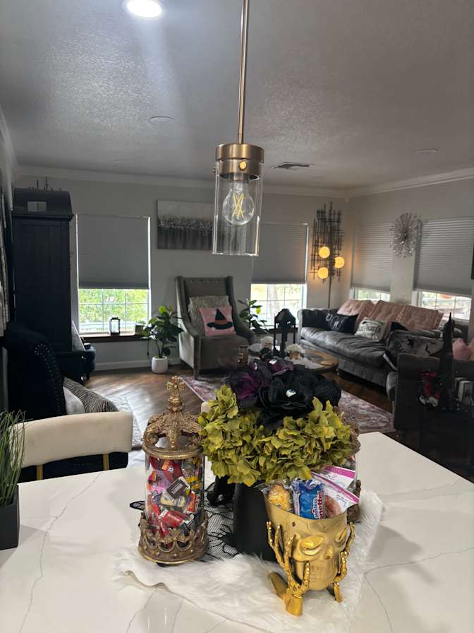 Valerie Hopkins's room