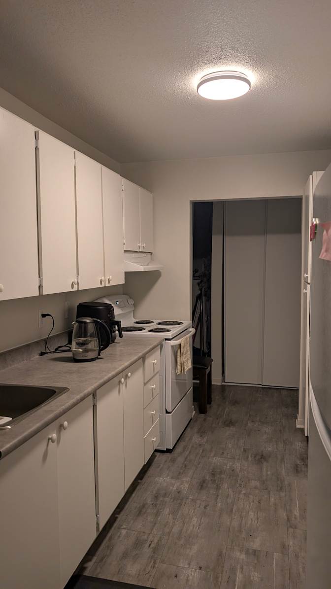 Ange's room