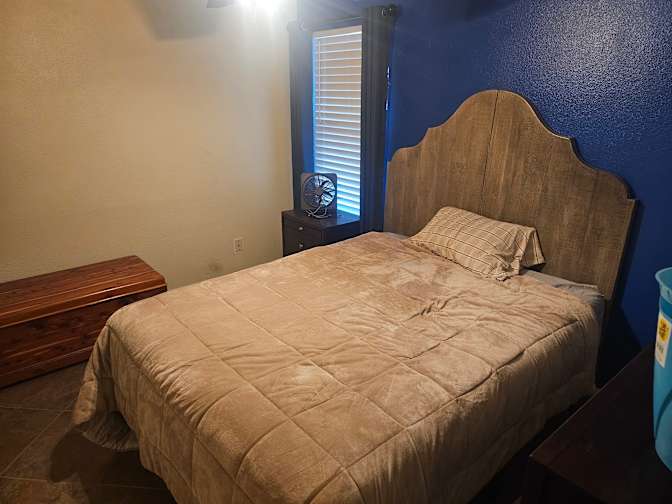 Dan's room