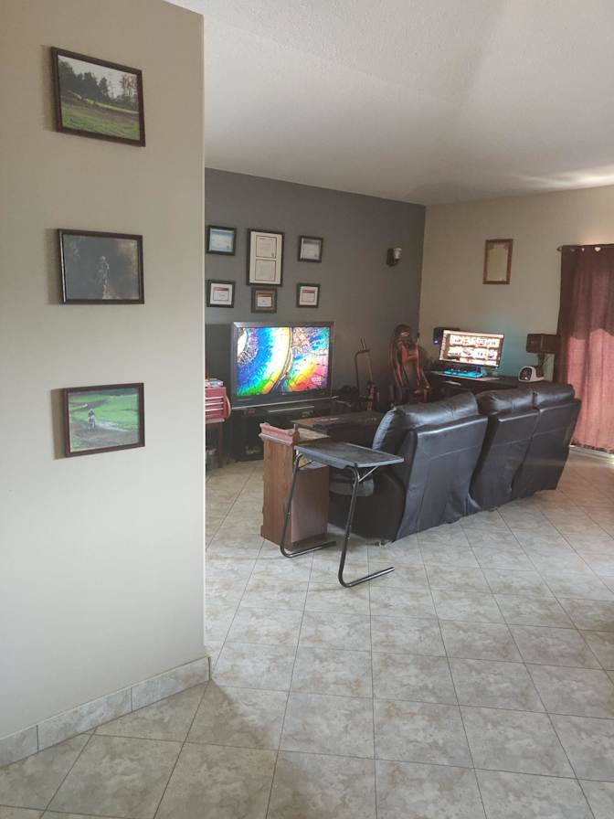 Rick Ironside's room