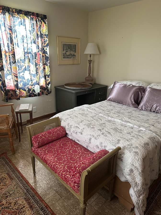 Lisa's room