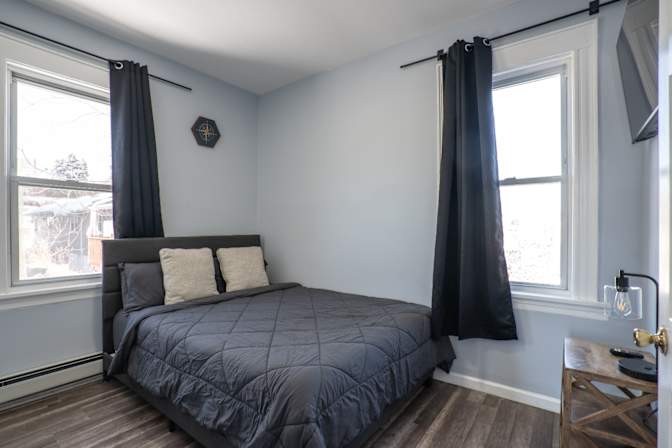 Lius Estate's room