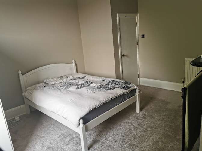 Imad's room
