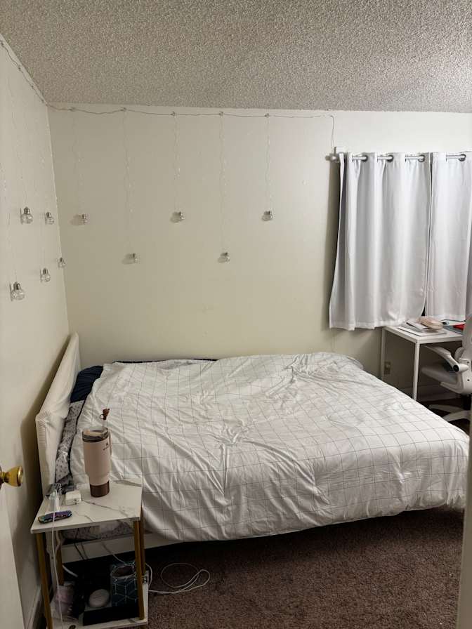 Himanshi's room