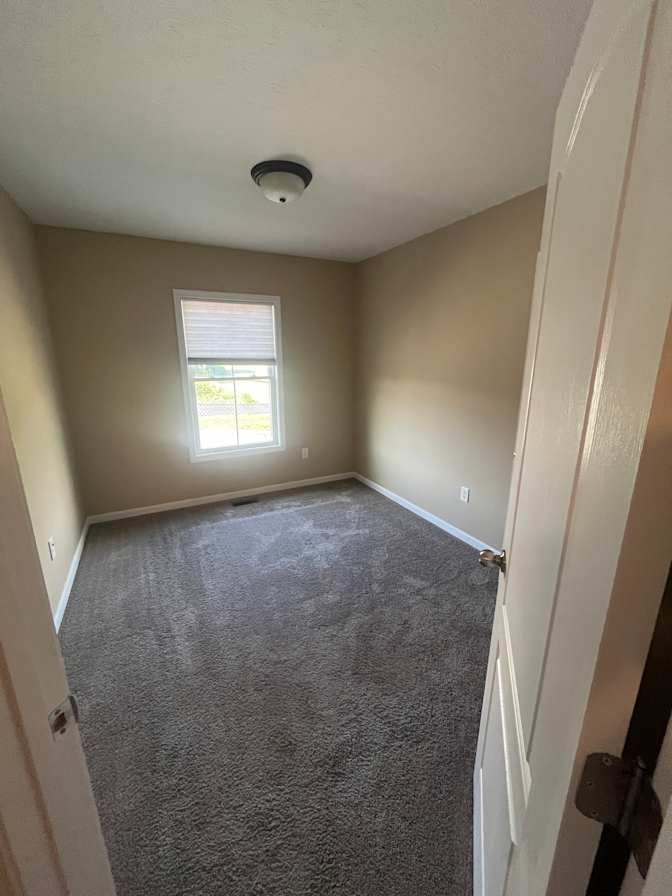 Everett's room