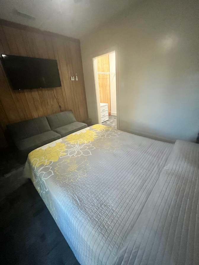 Sergio's room